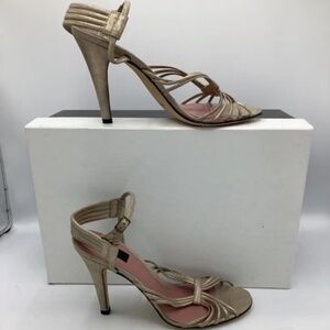 DEREK LAM SZ 8 MUTED GOLD OPEN TOE HEEL SHOES